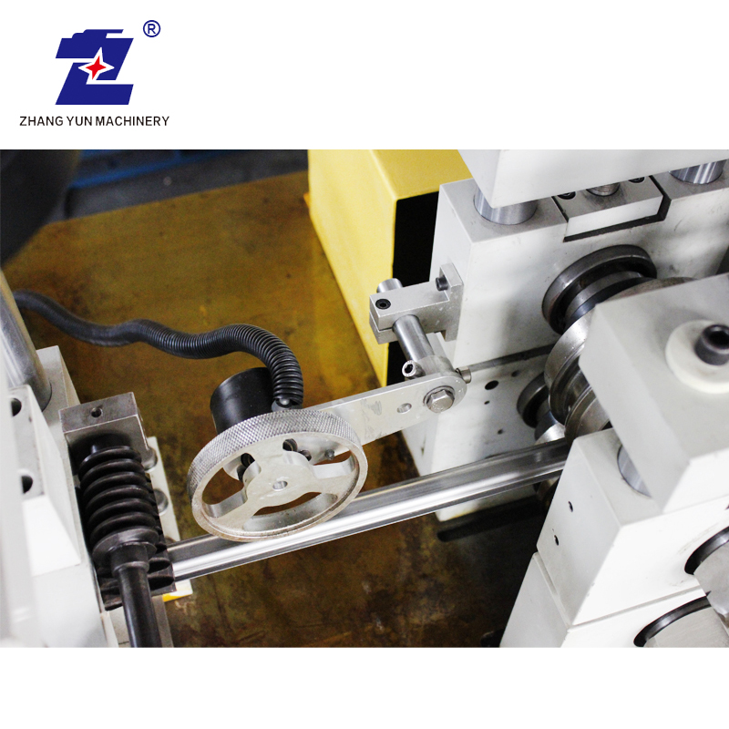 Couplage en acier CNC automatique avec des cerceaux de modèle de barre de machine de forage de bande de bande V